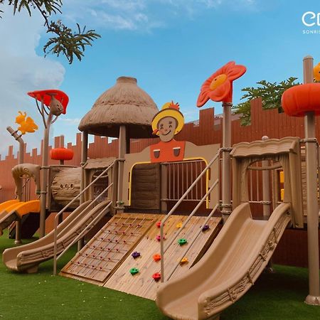 Centara Sonrisa Residences & Suites Sriracha 시 라차 외부 사진