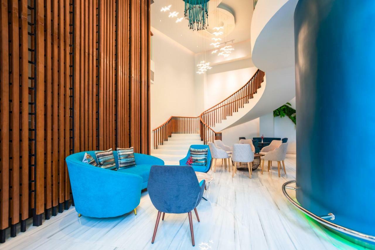 Centara Sonrisa Residences & Suites Sriracha 시 라차 외부 사진
